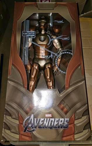 Modellino neca the avengers - modellino,